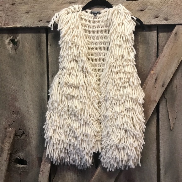 Lisa international Jackets & Blazers - Lisa International Boho Shaggy Cream Vest small🎈